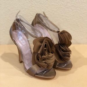 Glint heels 5.5